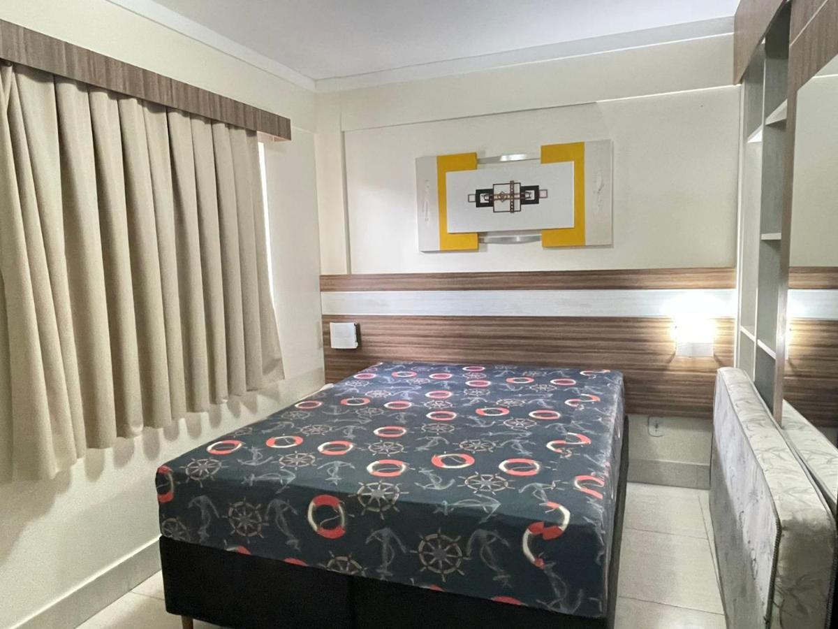 1 Lacqua Di Roma Em - N Fornecemos Roupas De Cama E Banho